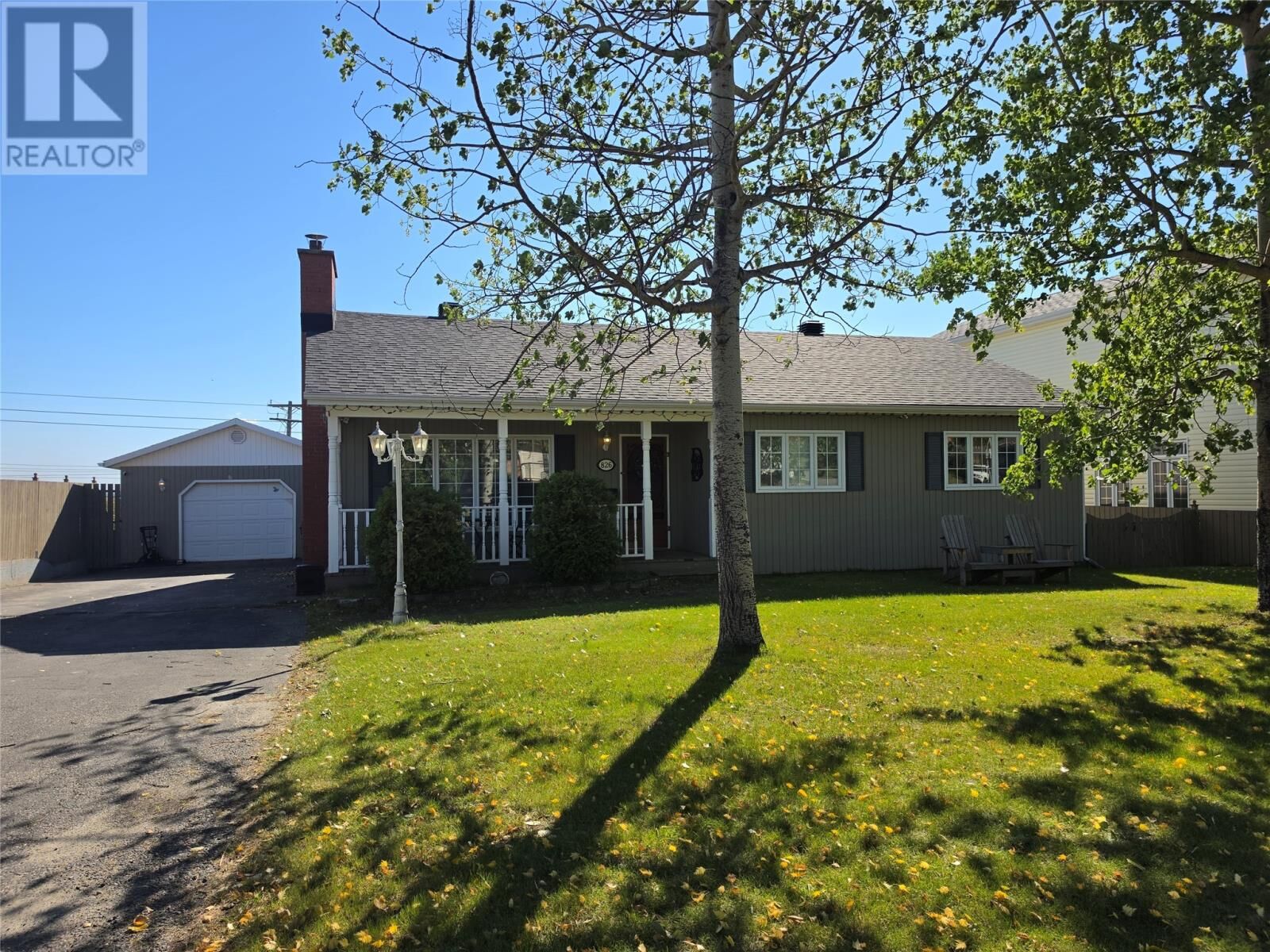 Property Photo:  826 Retty Street  NL A2V 1V5 