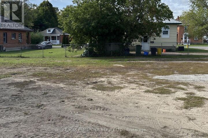 Property Photo:  363 First Avenue  ON K8A 5C5 