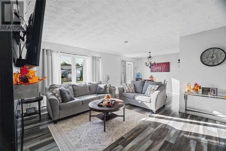 Property Photo:  31 Princeton Crescent  NL A1N 2Y6 