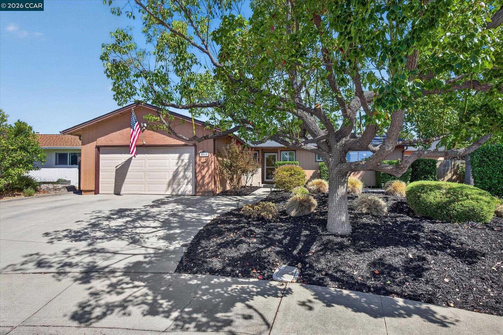 Property Photo: 1812 Elkwood Dr CA 94519