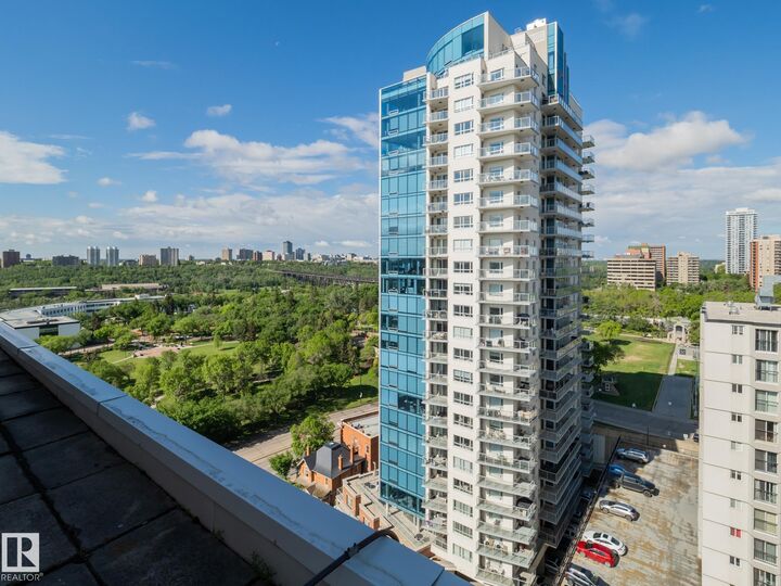 Property Photo:  9725 106 Street NW Ph4  AB T5K 1B5 