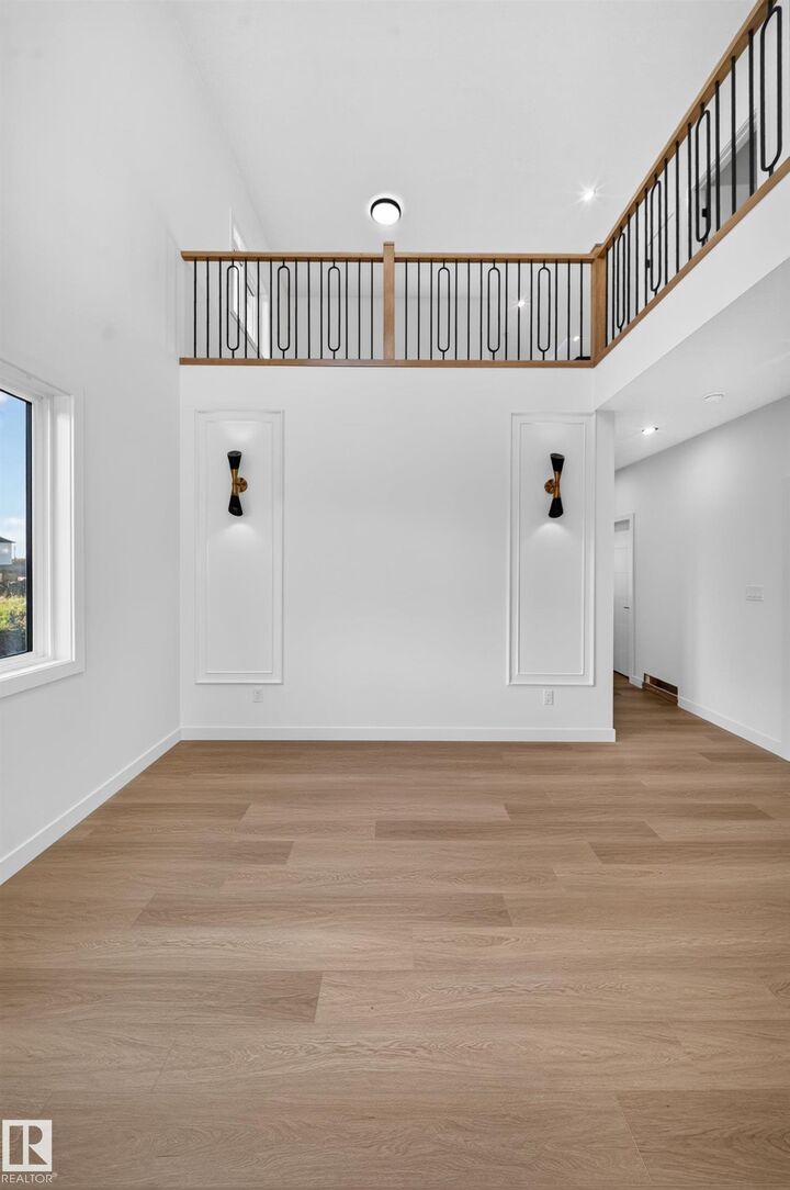 Property Photo:  13024 186 Avene NW  AB T6V 0N3 