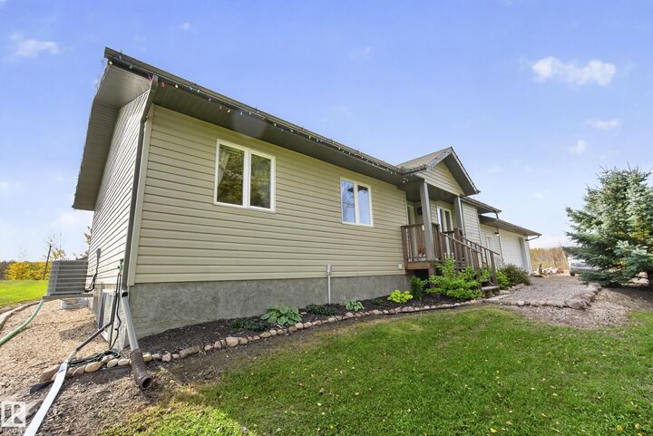 Property Photo:  20508 Township Road 502 1  AB T0B 4J2 