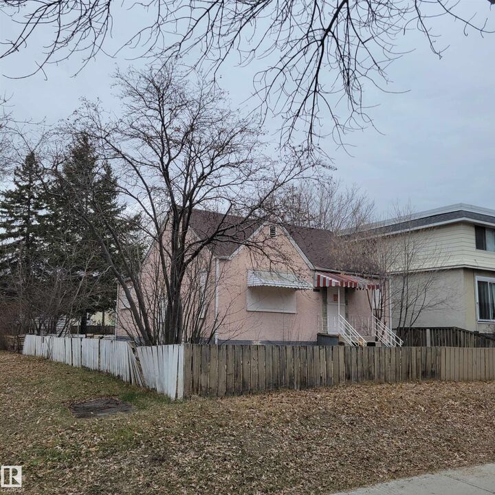 Property Photo:  10802 112 Street NW  AB T5H 3H3 