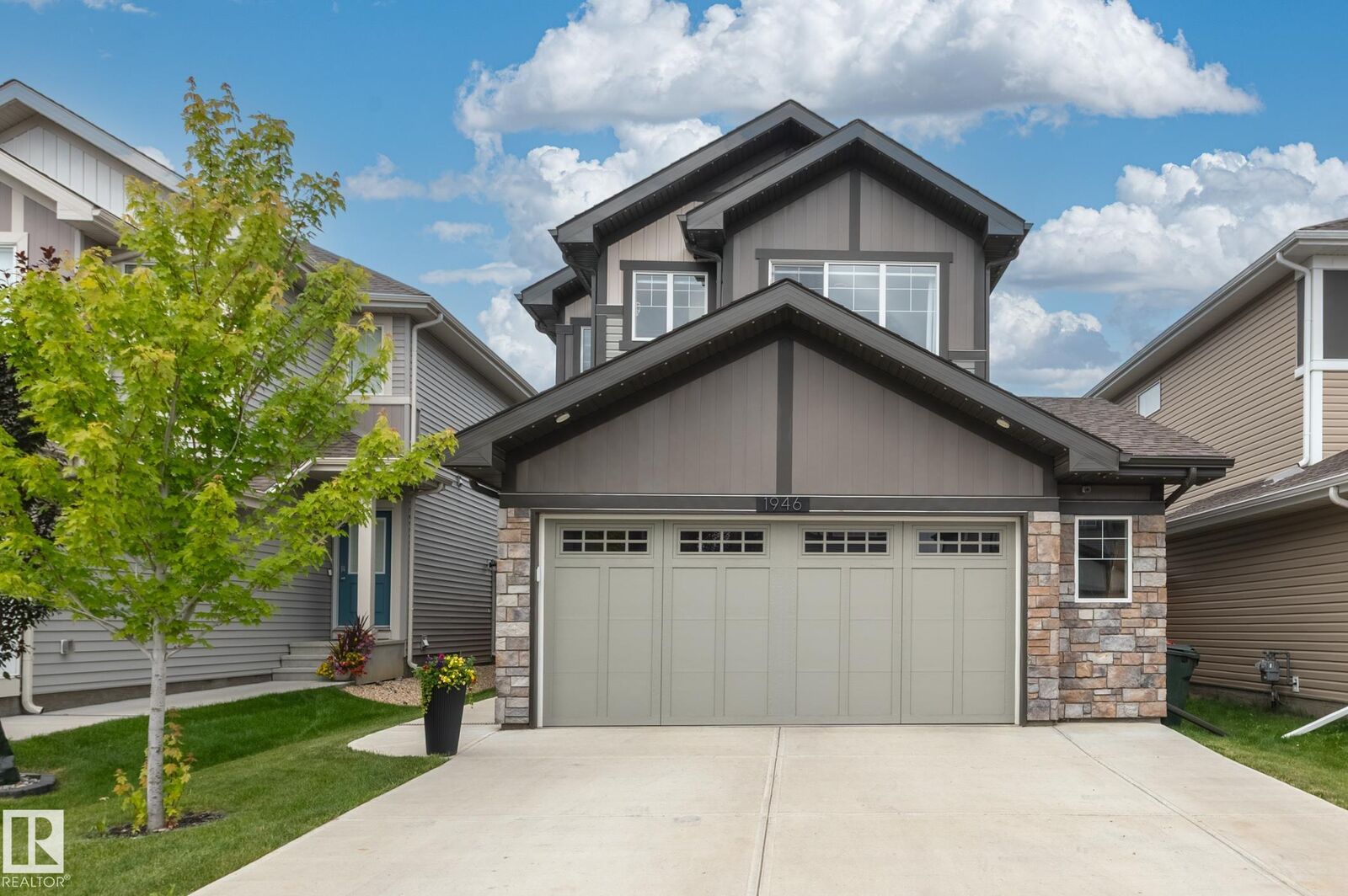 Property Photo:  1946 Westerra Lane  AB T7Z 0M9 