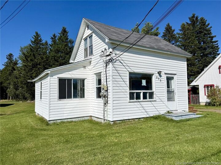 Property Photo:  985 Rue Louis G. Daigle  NB E1X 1C2 