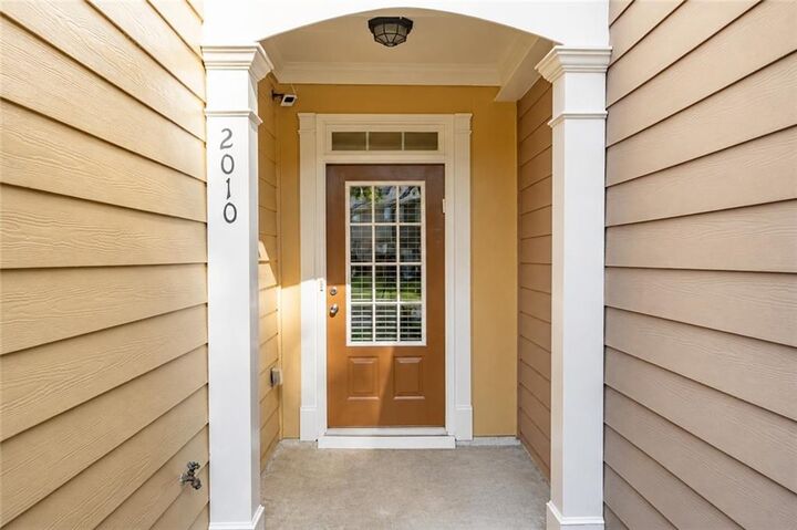 Property Photo:  2010 Ellison Way  GA 30152 