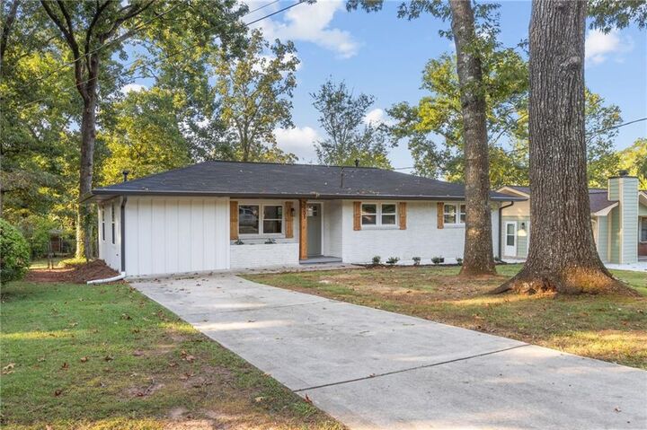 Property Photo: 3951 Kirksford Drive GA 30035