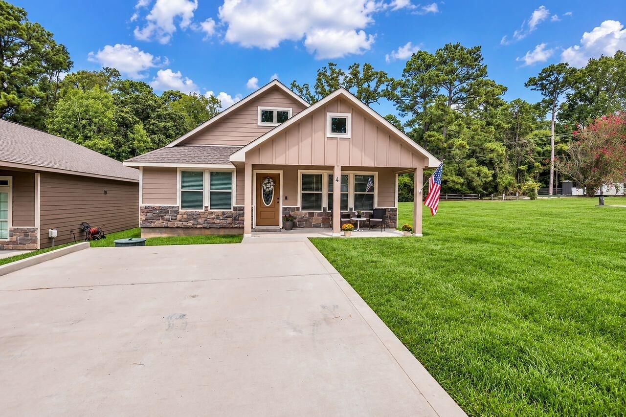 Property Photo: 4 Firewood Road TX 77340