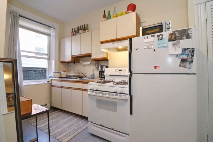 Property Photo:  50 Bright St 2R  NJ 07302 