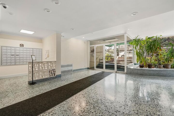 Property Photo: 642 Locust Street 4H NY 10552