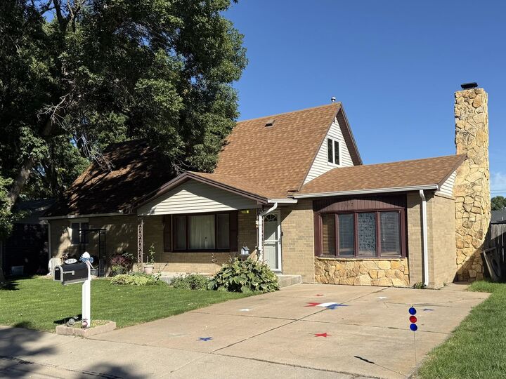 Property Photo: 2917 Cedarberry Rd NE 69101