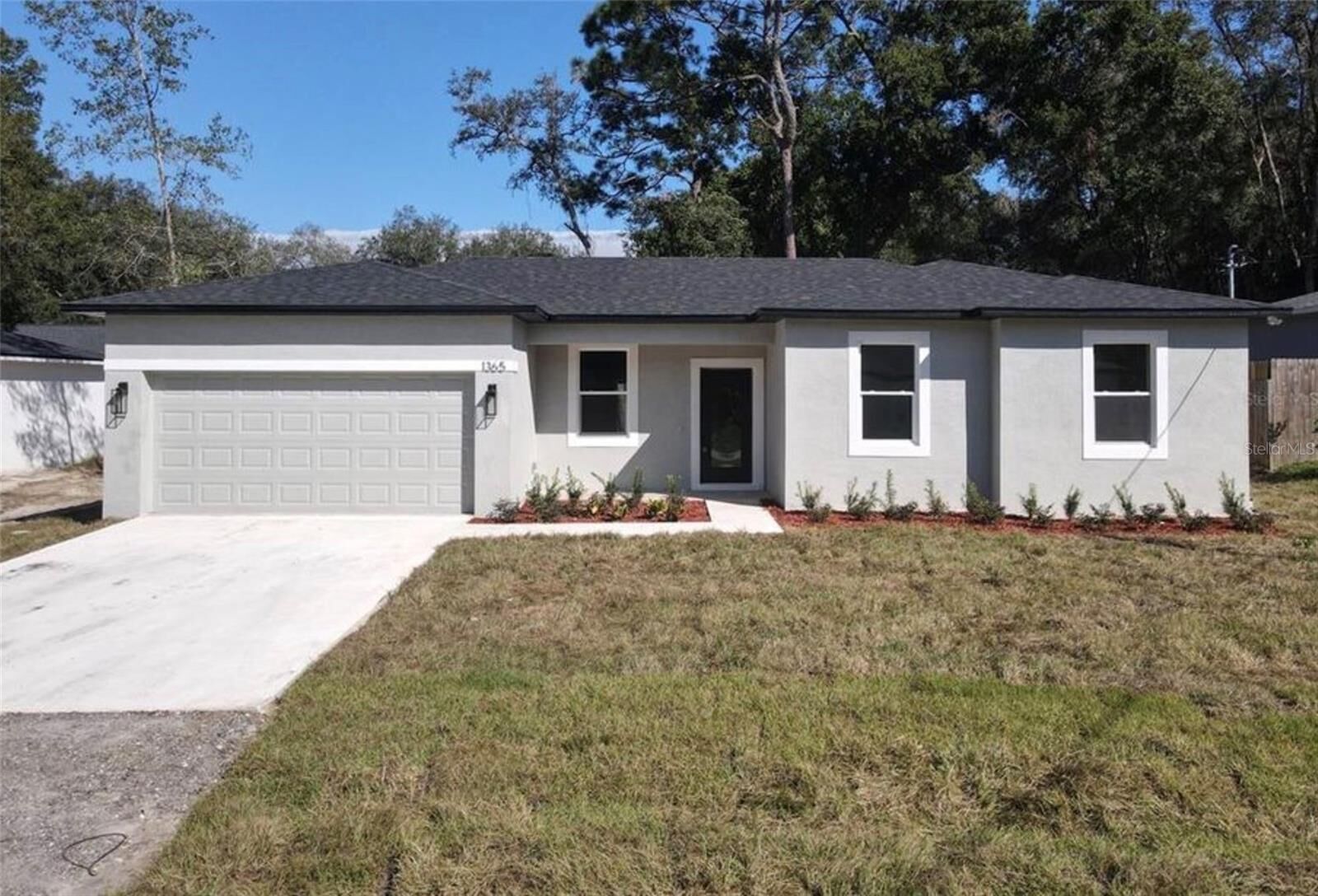 Property Photo:  1365 2nd Street  FL 32763 