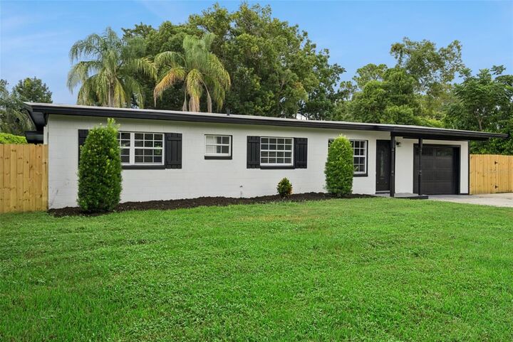 Property Photo: 390 Frances Avenue FL 32707