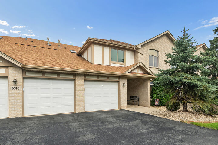 Property Photo:  6510 Pine Trail Lane 4  IL 60477 