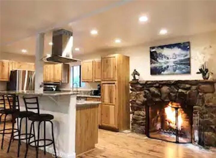 Property Photo:  27957 Lakes Edge  CA 92352 