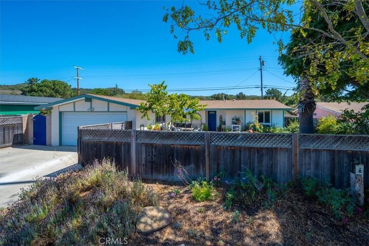 Property Photo: 3562 Via Lato CA 93436