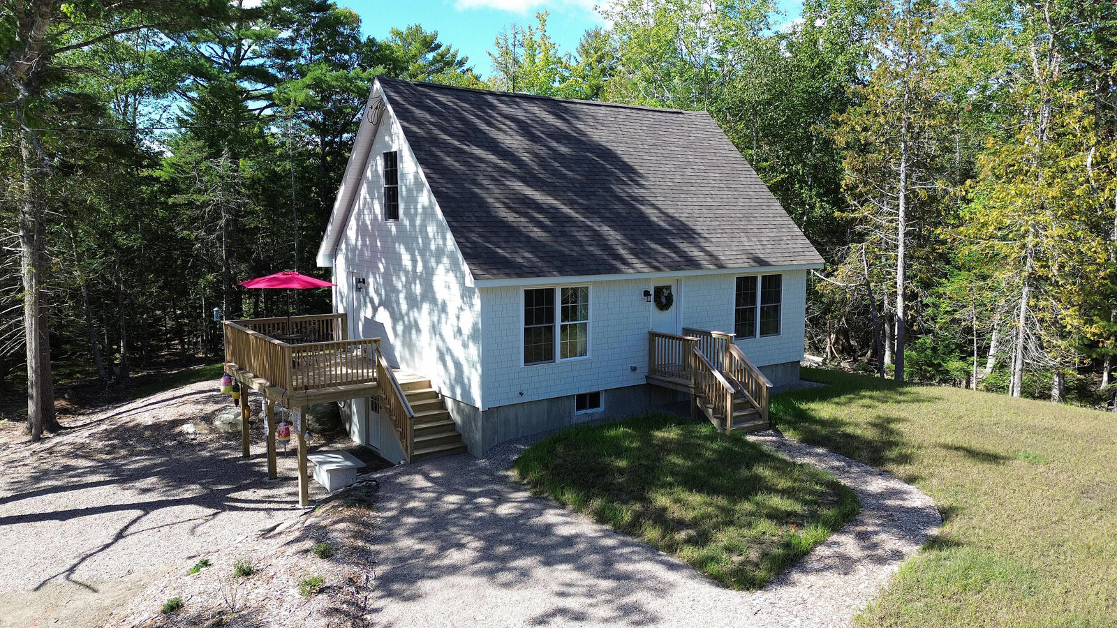 Property Photo:  9 Arrowhead Road  ME 04609 