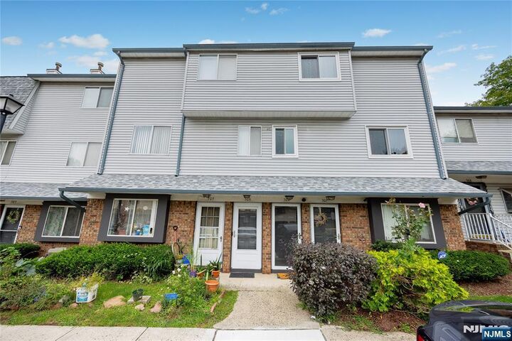 Property Photo: 306 Arsdale Terrace 506 NJ 07083