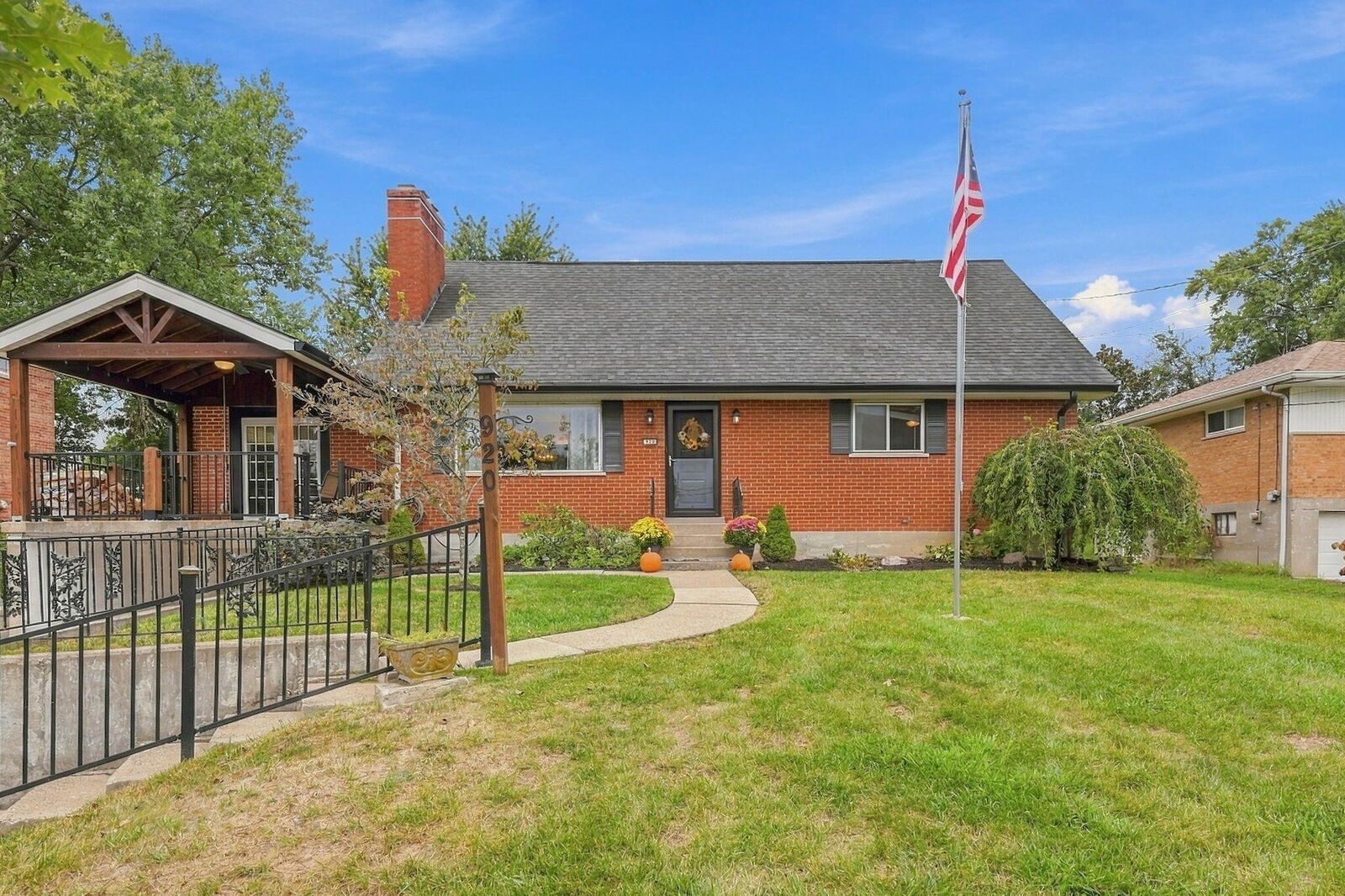 Property Photo: 920 Sunglow KY 41017