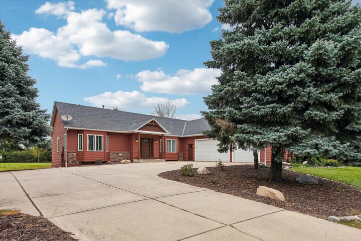 Property Photo: 6176 W 214th Street MN 55352