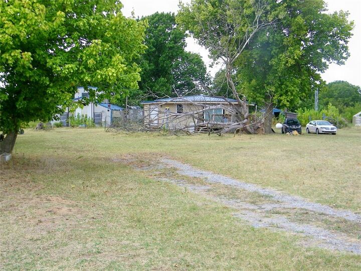 Property Photo:  8079 County Road 1460  OK 74820 