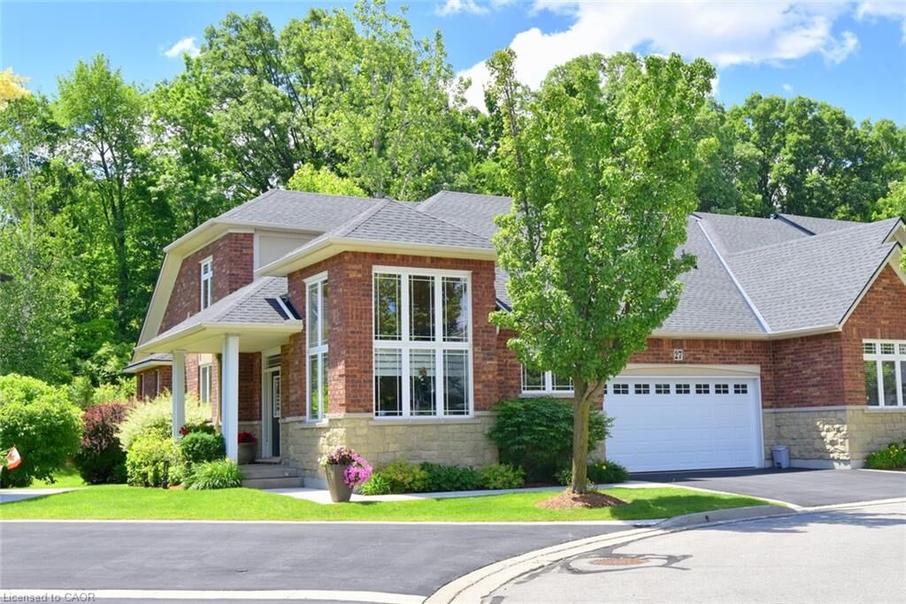 Property Photo:  27 Landscapes Trail  ON L9K 0A1 