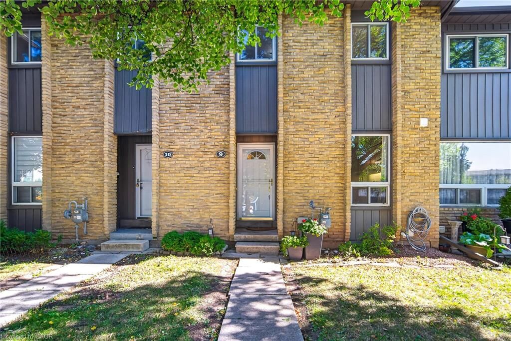 Property Photo:  1517 Elm Road 9  ON L6H 1W3 