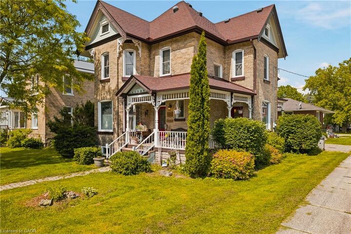 Property Photo:  295 Livingstone Avenue N  ON N4W 1P8 