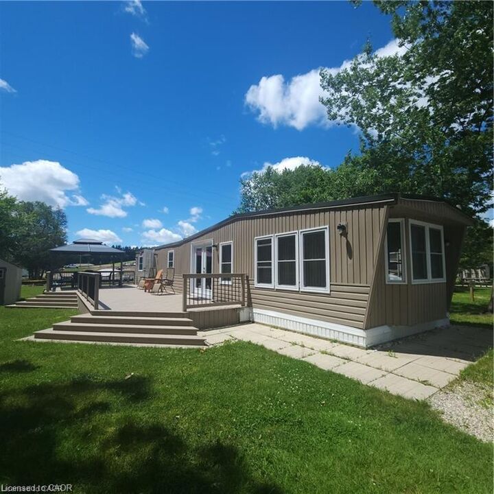Property Photo: 580 Beaver Creek Road Lot 158 ON N2J 3Z4
