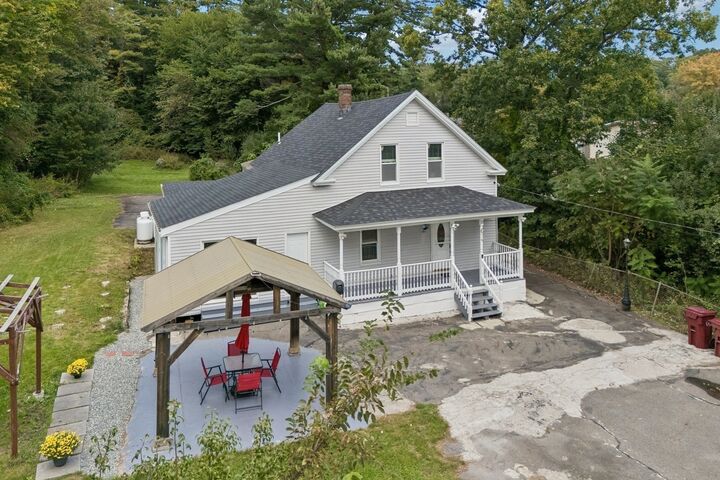 Property Photo:  31 Parham Rd  MA 01879 