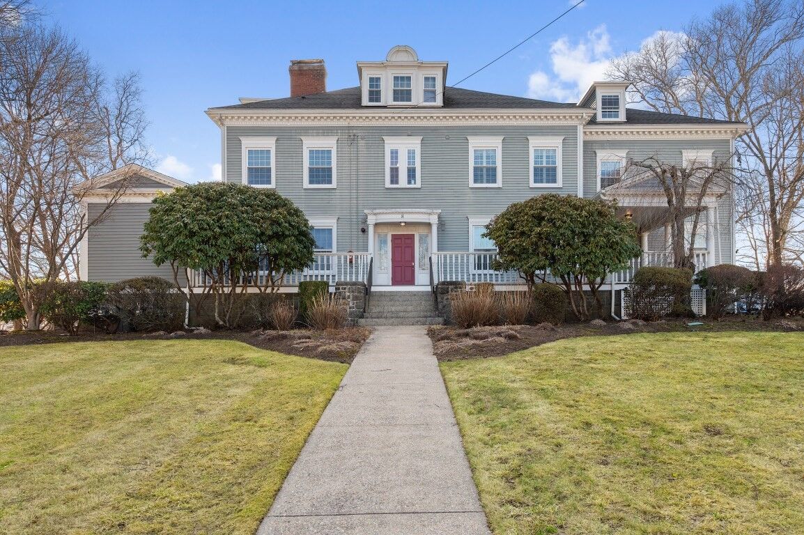 Property Photo:  8 Parker Rd 4  MA 01880 