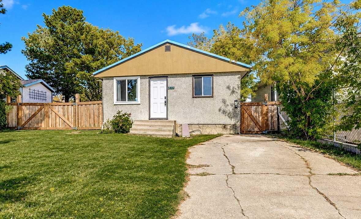 Property Photo:  9320 106 Avenue  AB T8V 1H7 