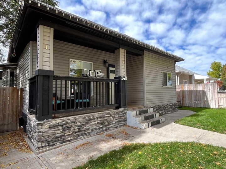 Property Photo:  240 20 Street N  AB T1H 3M7 