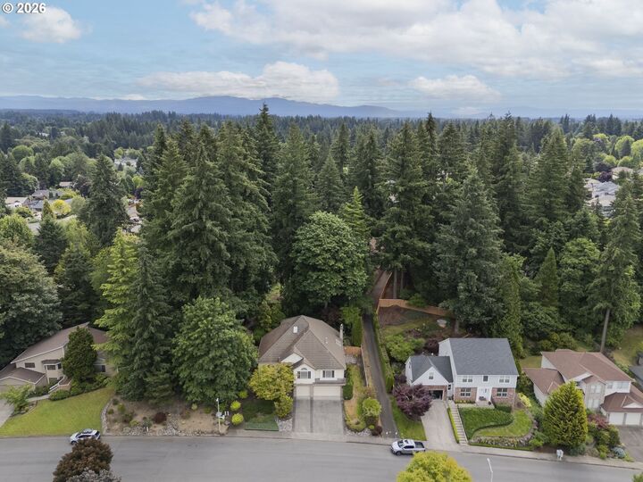Property Photo:  10819 NE 30th Ave  WA 98686 