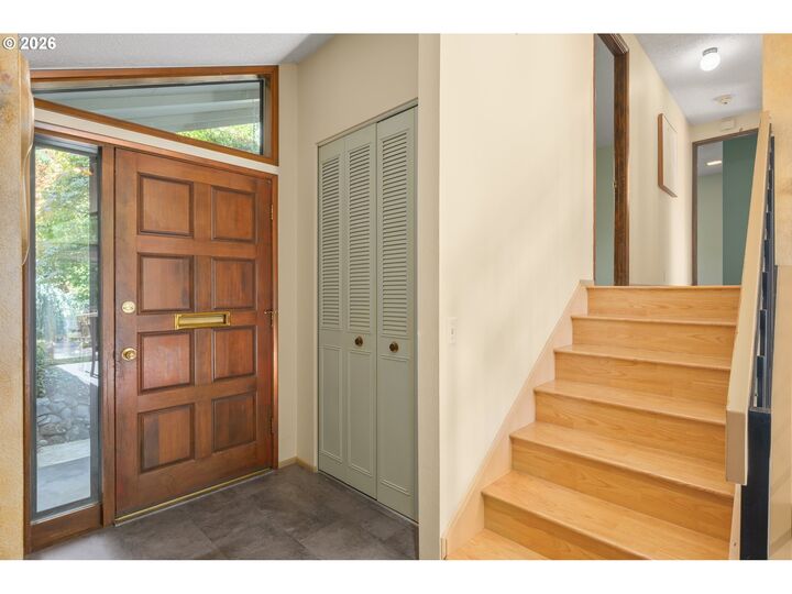Property Photo: 2760 Malibu Way OR 97405