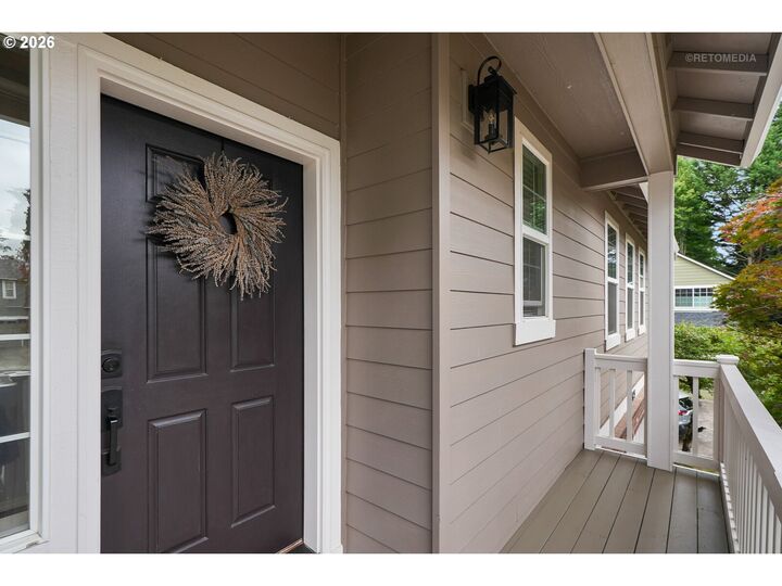 Property Photo: 10375 SW Dunlin Pl OR 97007