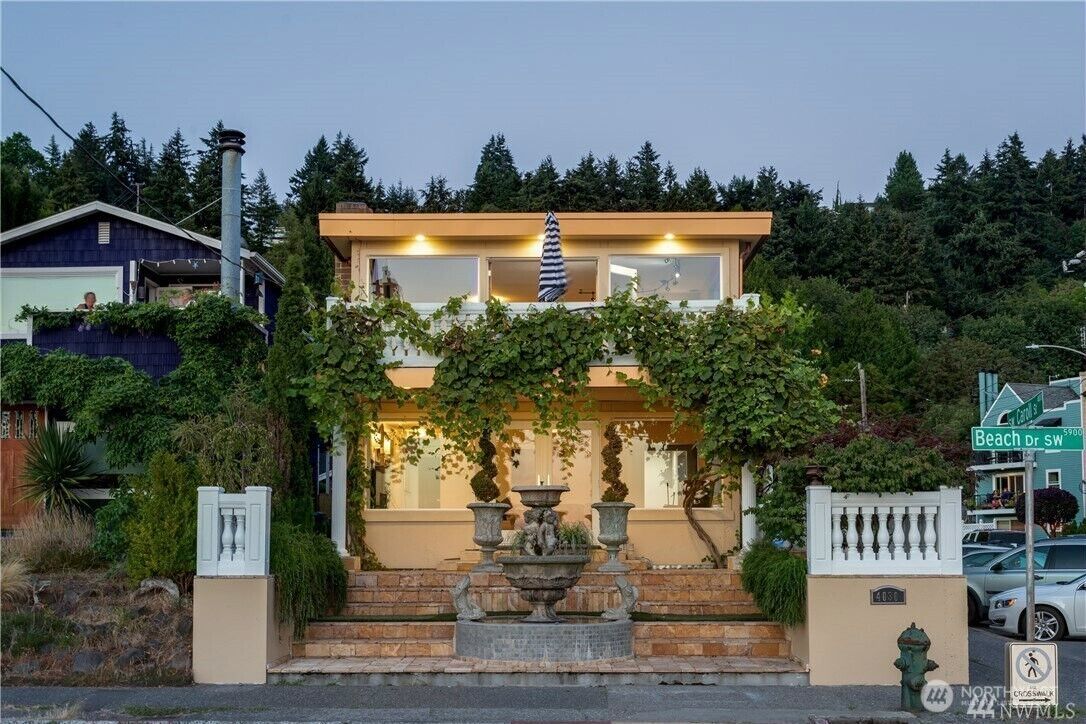 Property Photo:  4030  Beach Drive SW  WA 98116 
