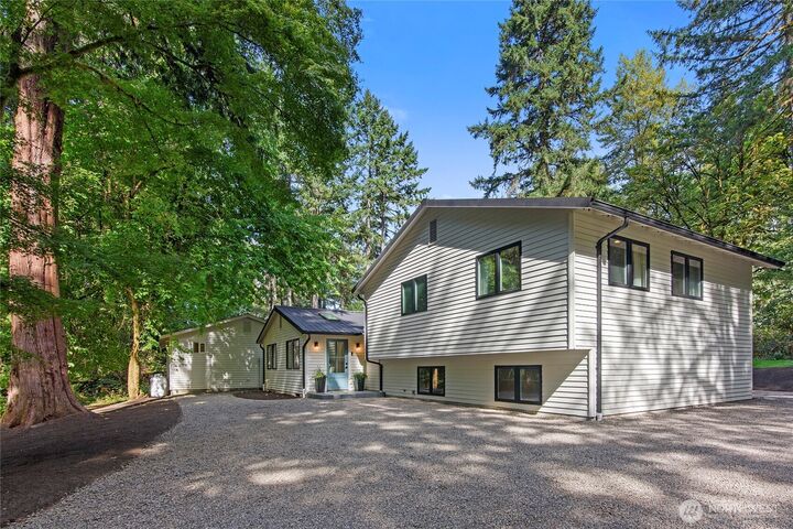Property Photo: 6894 NE Koura Road WA 98110