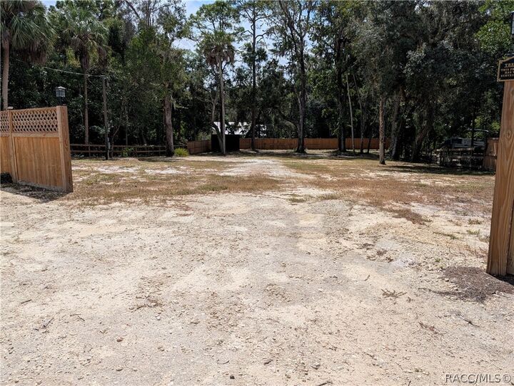Property Photo:  34 Palm Drive  FL 34449 
