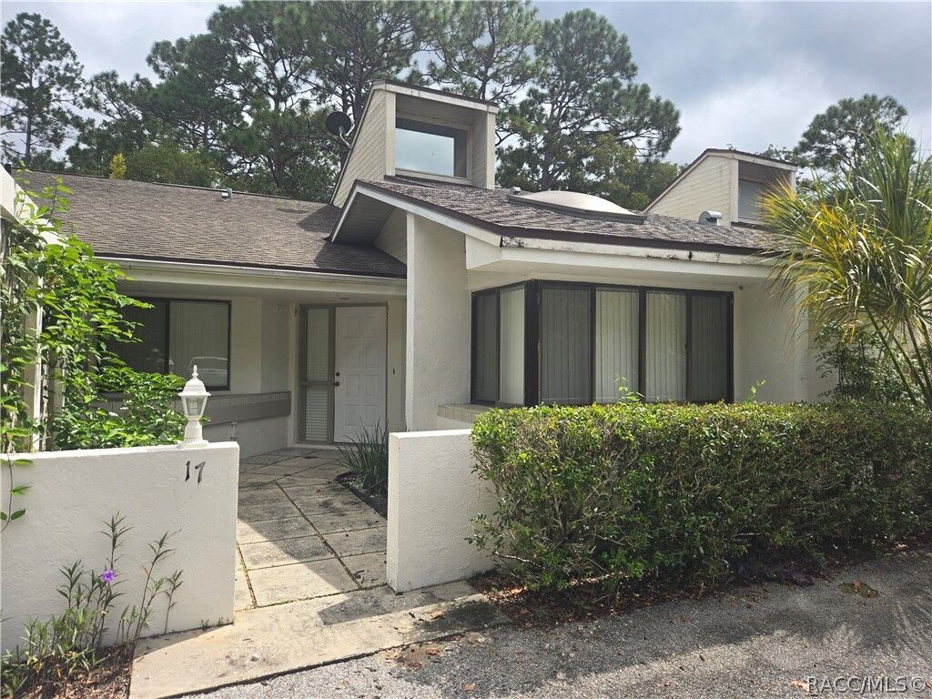 Property Photo:  17 Seagrape Street  FL 34446 