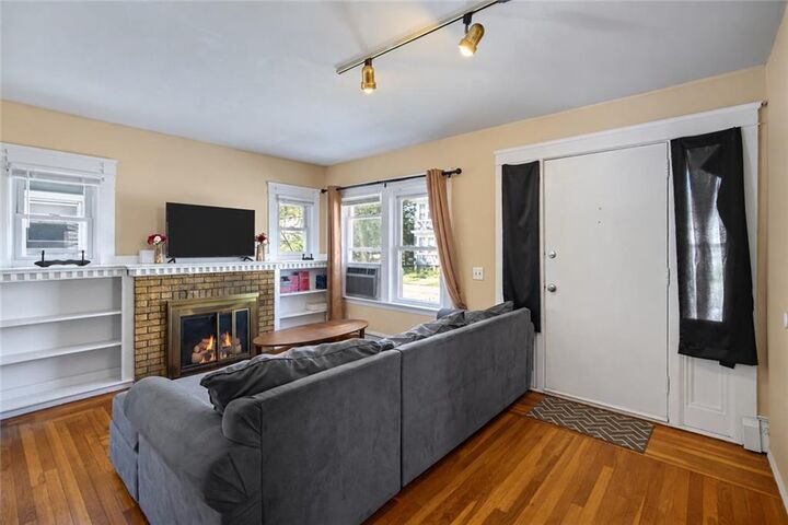 Property Photo:  30 Cliffdale Avenue  RI 02905 