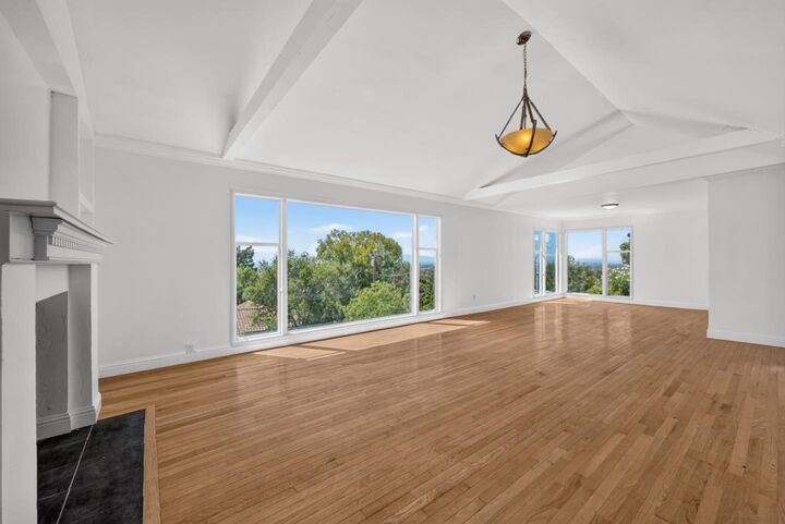 Property Photo:  10831 Ridgeview Way  CA 95127 