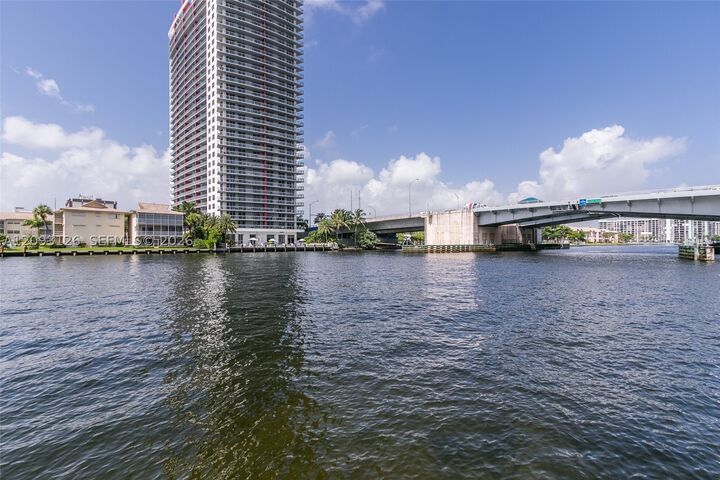 Property Photo:  1825 S Ocean Dr 609  FL 33009 