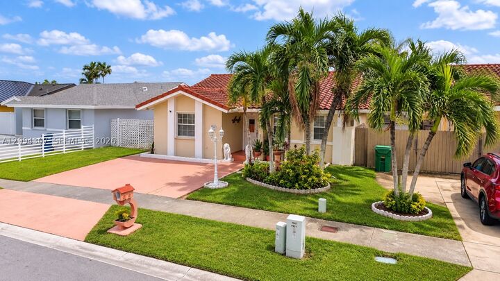Property Photo:  2421 SW 142nd Pl  FL 33175 