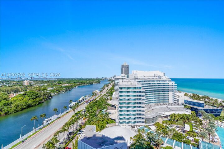 Property Photo:  4401 Collins Ave 1709  FL 33140 
