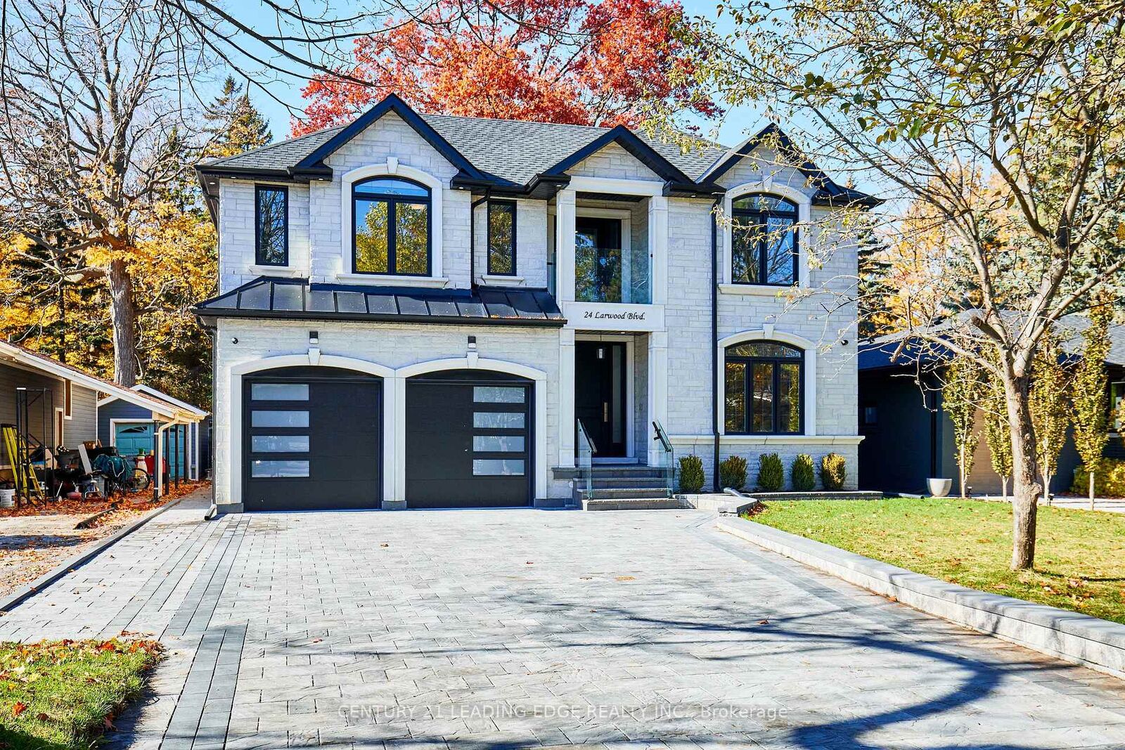 Property Photo:  24 Larwood Boulevard  ON M1M 2M5 