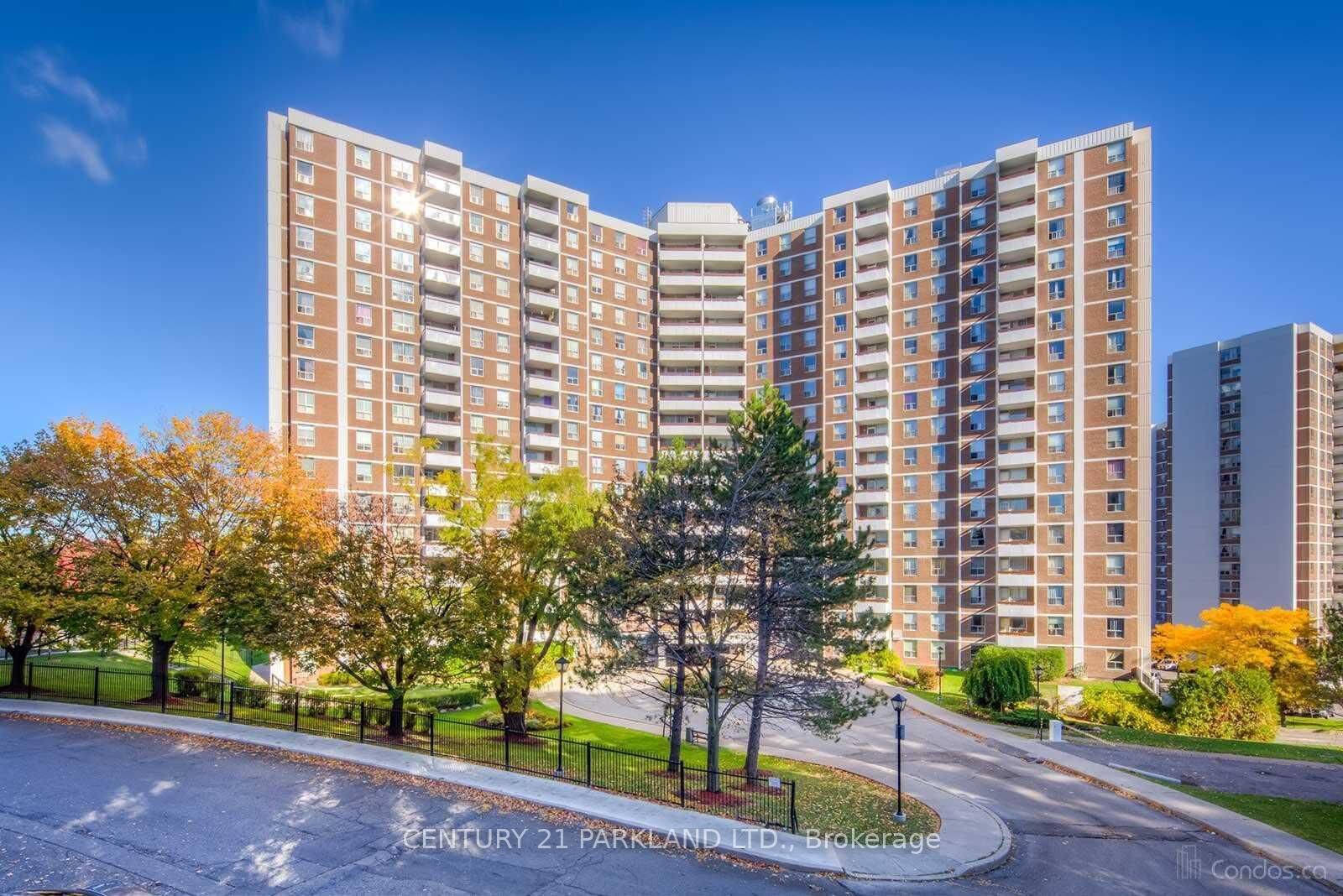 Property Photo: 10 Edgecliffe Golfway #517 ON M3C 3A3