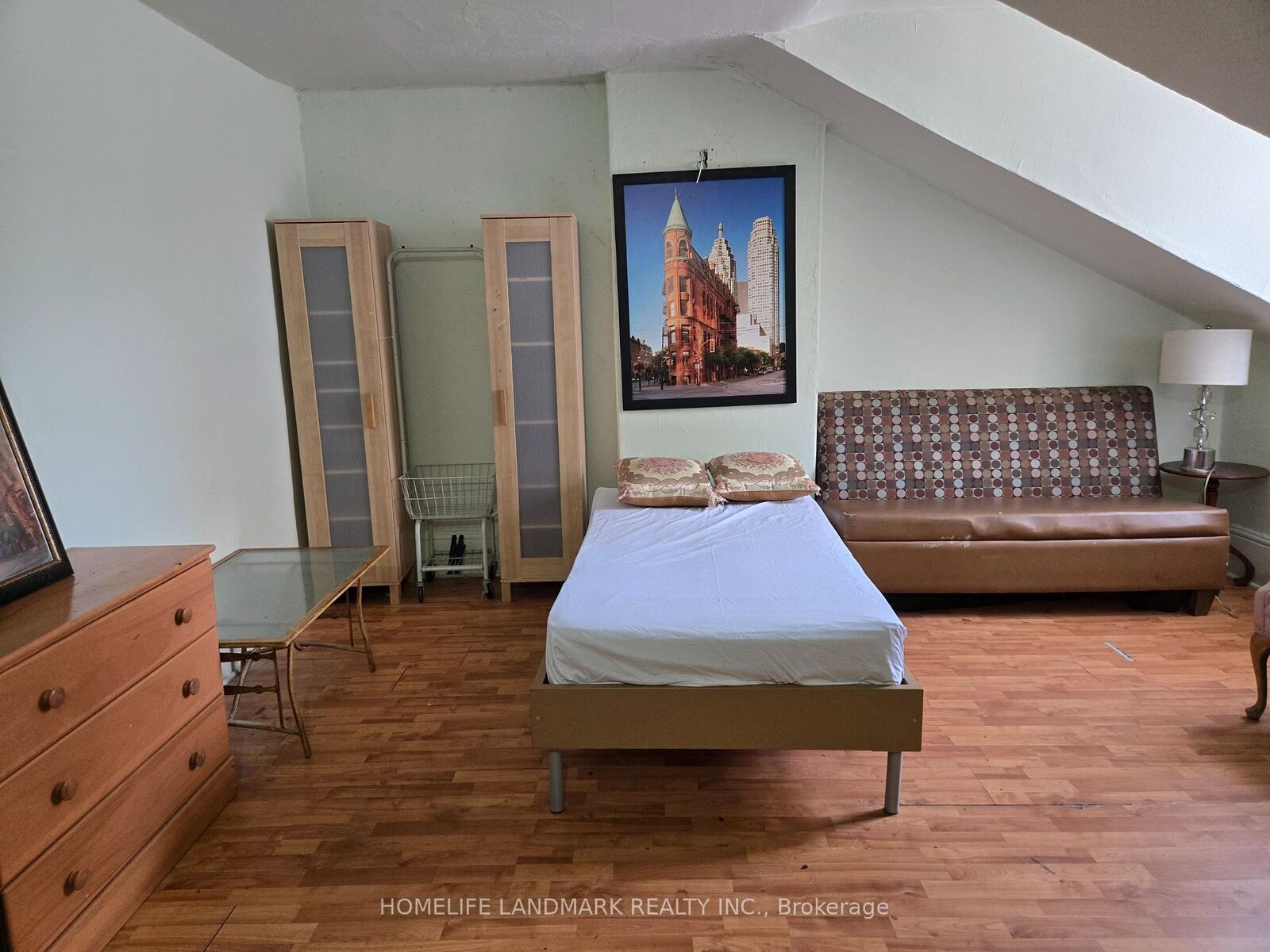 Property Photo:  310 Queen Street E  ON M5A 1S8 