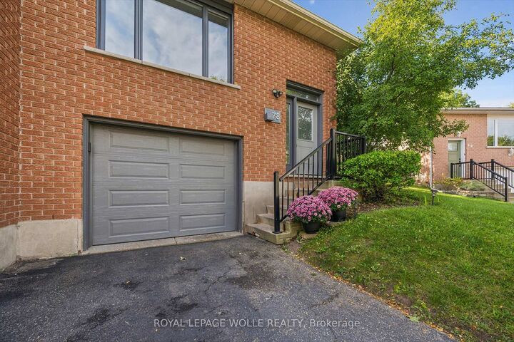Property Photo:  78 Old Huron Court  ON N2R 1L7 